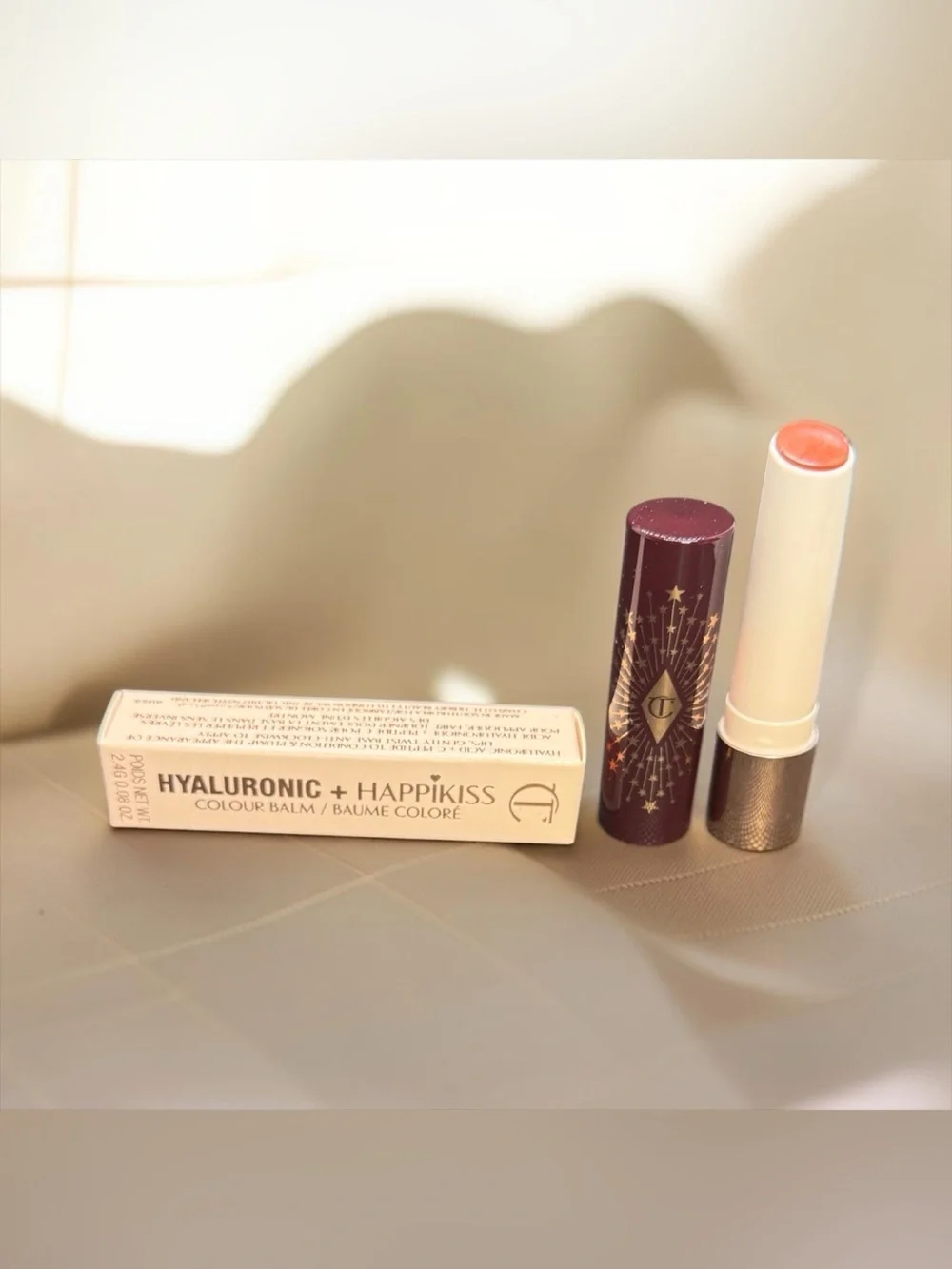 🧡CHARLOTTE TILBURY🧡Hyaluronic + Happikiss Colour Balm in Happipeach/NIP